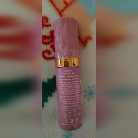 Lime Crime Lip Gloss - Strawberry Pink - Picture 2 of 3